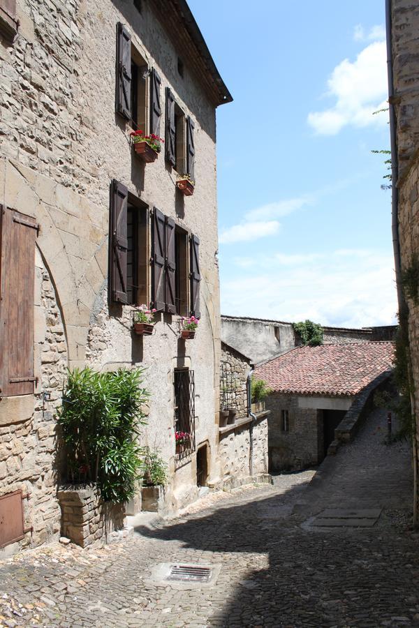 D'Ici Et D'Ailleurs Bed and Breakfast Cordes-sur-Ciel Exterior foto