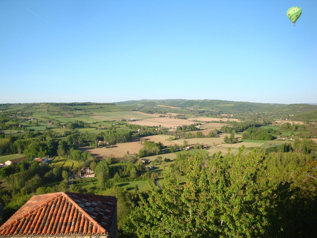 D'Ici Et D'Ailleurs Bed and Breakfast Cordes-sur-Ciel Exterior foto